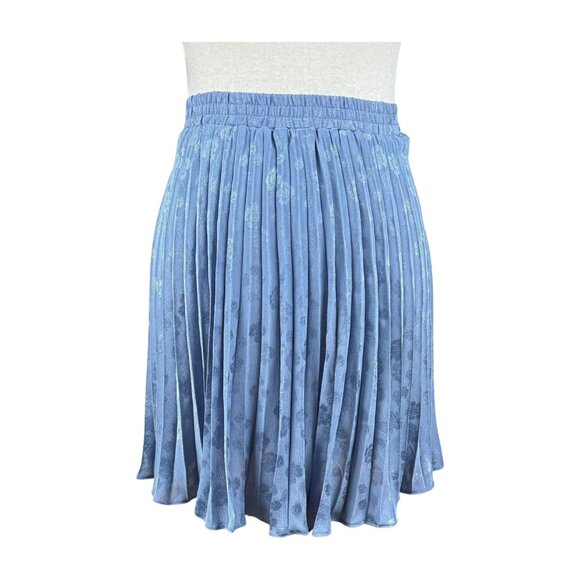 MAX STUDIO PERIWINKLE PLEATED FLARED SKIRT, SIZE M - Picture 1 of 5